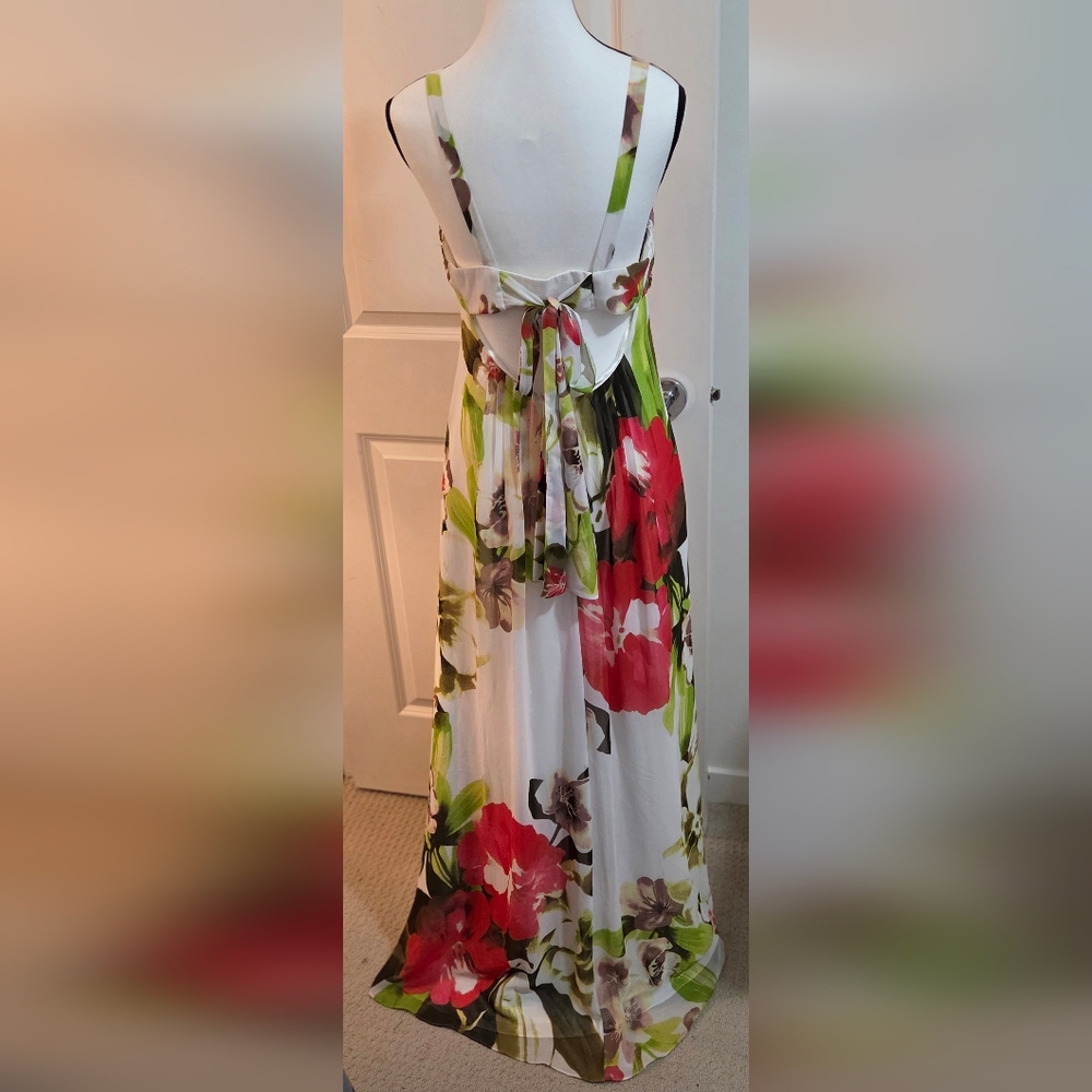 Formal floral maxi dress - Picture 3 of 10